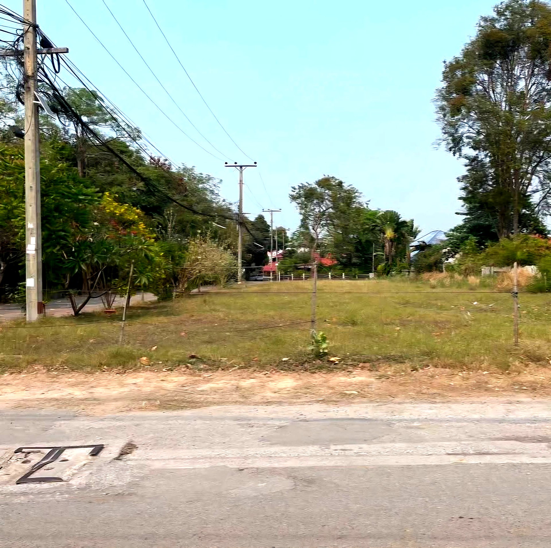 ที่ดินฝั่งทะเล นาเกลือ 12 พัทยา 374 ตร.ว. ใกล้ปราสาทสัจธรรม · ขาย/เช่าทำโรงแรม รูปที่ 3