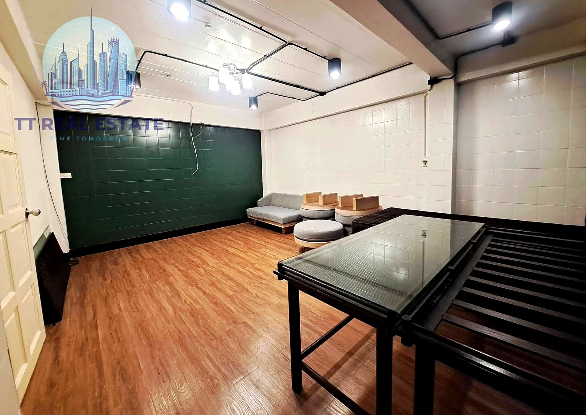 Home Office / Hostel รีโนเวทใหม่ สุขุมวิท 62 · 700 ตร.ม. 10 ห้องนอน จอด 8 คัน · ขาย/เช่า รูปที่ 6