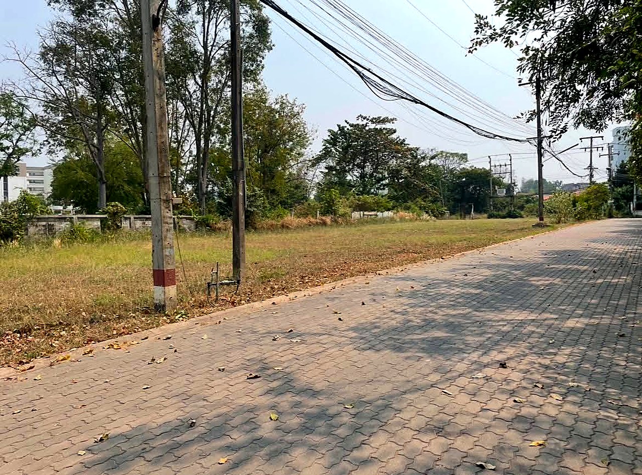 ที่ดินฝั่งทะเล นาเกลือ 12 พัทยา 374 ตร.ว. ใกล้ปราสาทสัจธรรม · ขาย/เช่าทำโรงแรม รูปที่ 7