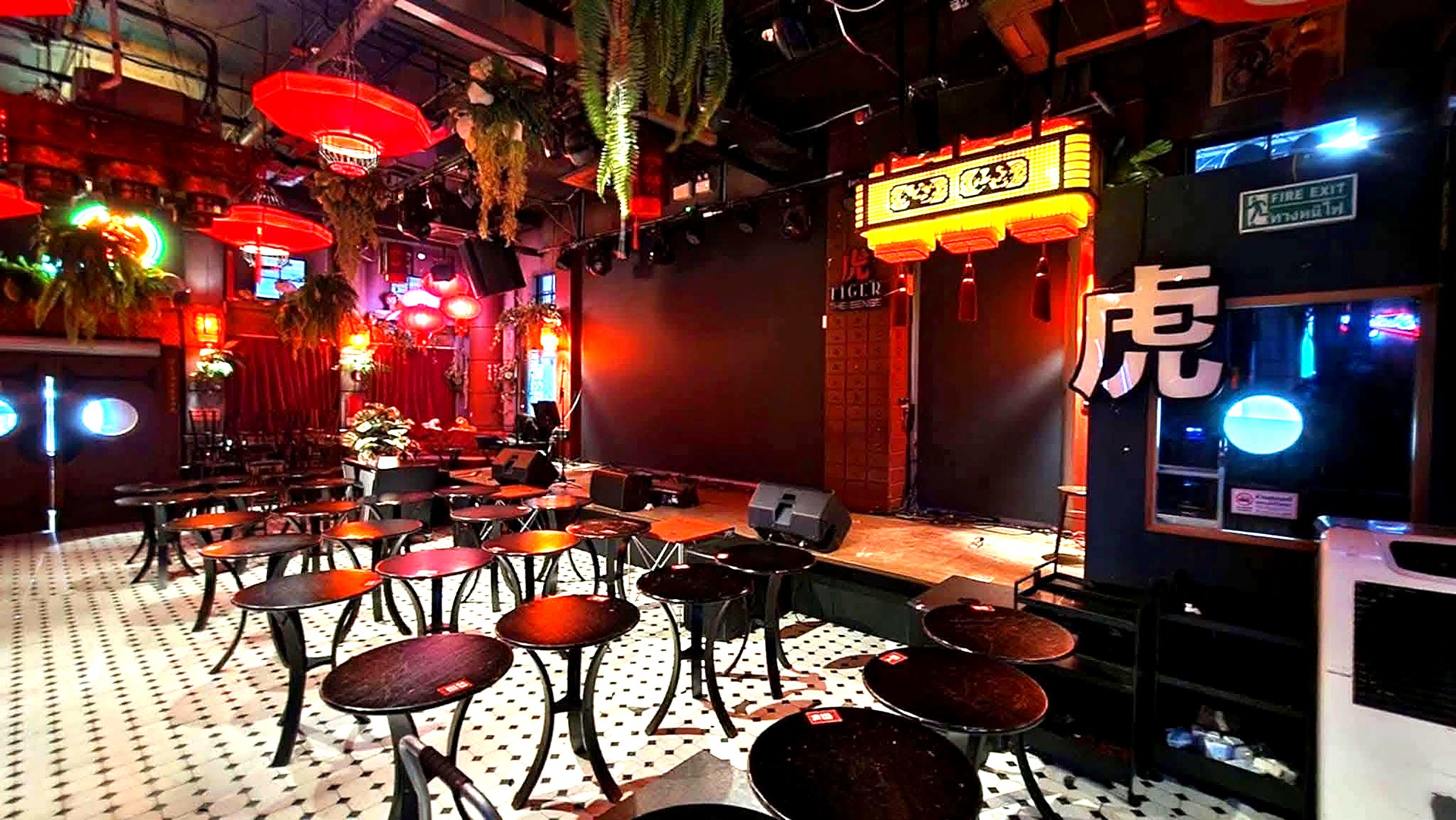 เซ้งร้านอาหารและบาร์ ปิ่นเกล้า 280 ตร.ม. พร้อมอุปกรณ์ · เซ้ง 2.5 ล้าน รูปที่ 2