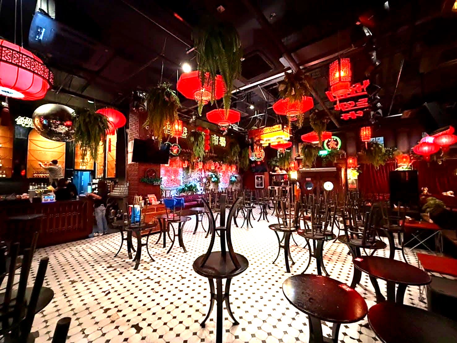 เซ้งร้านอาหารและบาร์ ปิ่นเกล้า 280 ตร.ม. พร้อมอุปกรณ์ · เซ้ง 2.5 ล้าน รูปที่ 5