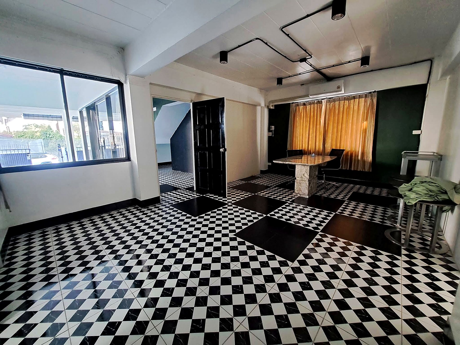 Home Office / Hostel รีโนเวทใหม่ สุขุมวิท 62 · 700 ตร.ม. 10 ห้องนอน จอด 8 คัน · ขาย/เช่า รูปที่ 26