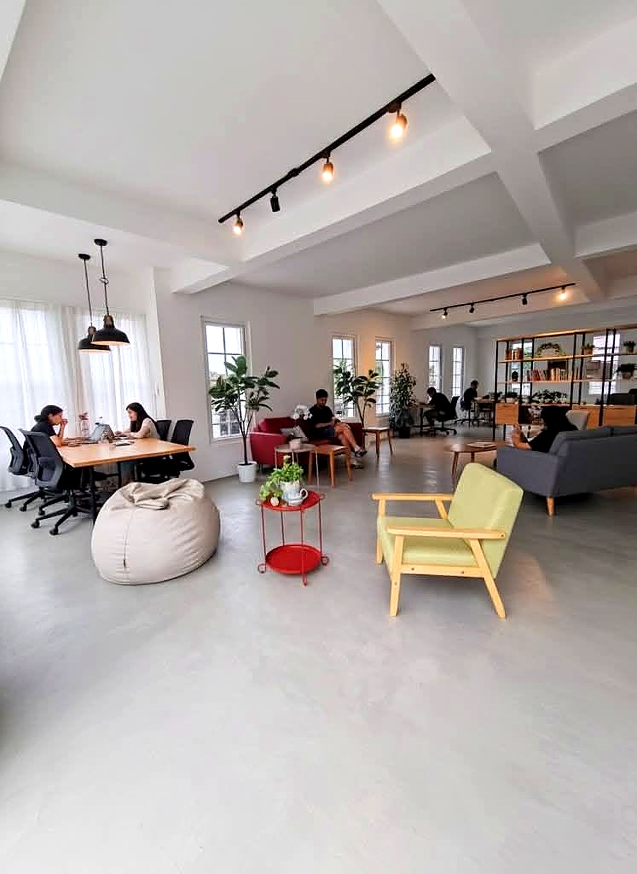 ห้อง M2 @ PLACE 44 ซอยเทพรักษ์ 44 · 60 ตร.ม. มีครัวด้านหลัง · 5,000/เดือน รูปที่ 3